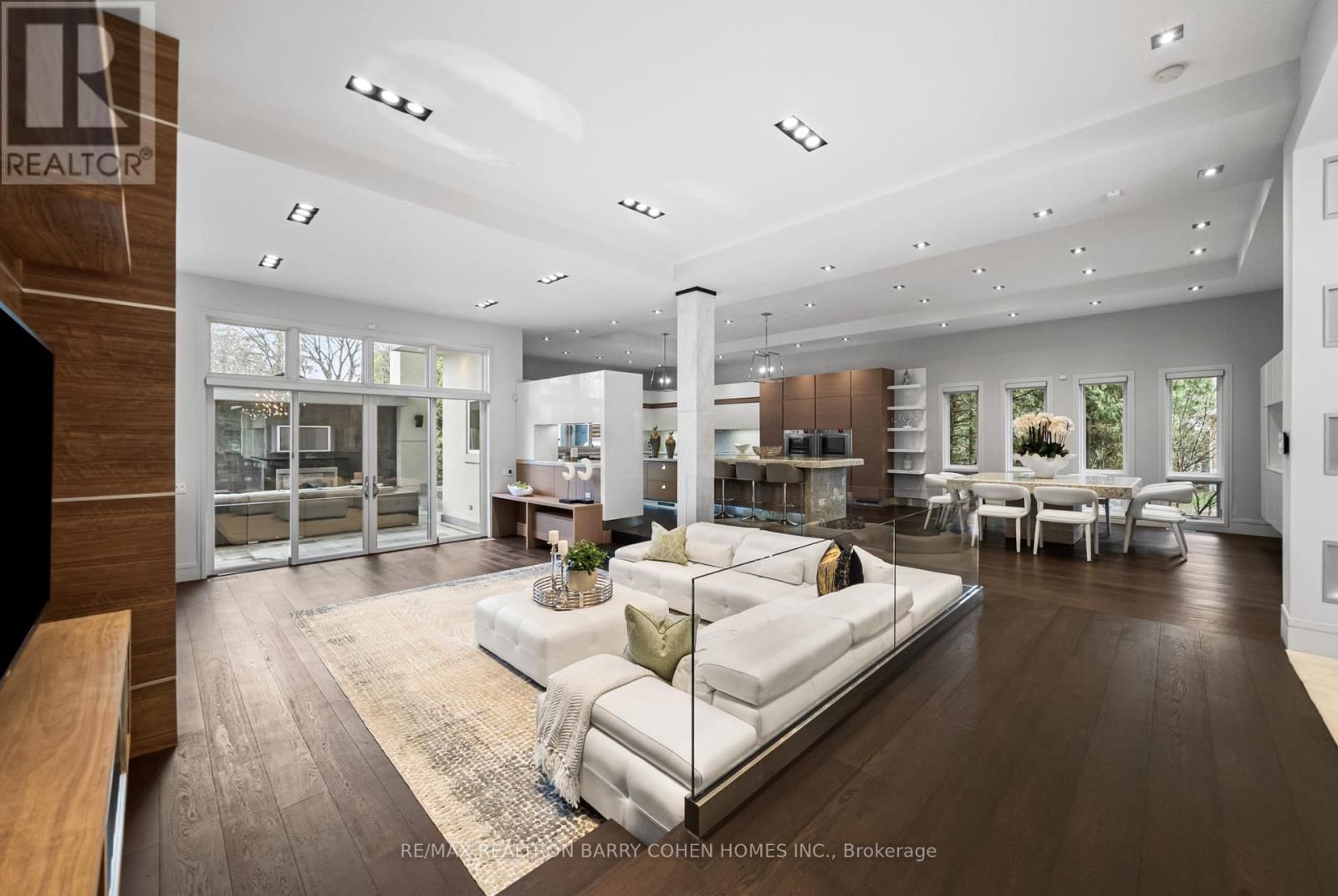 19 MARYVALE CRESCENT Image 11