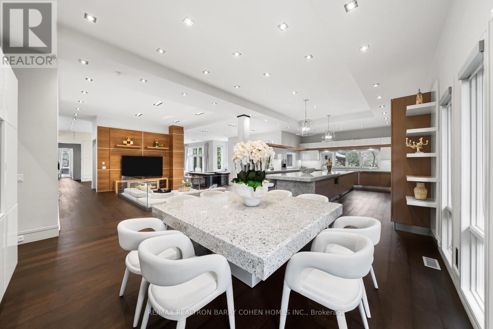 19 MARYVALE CRESCENT Image 16