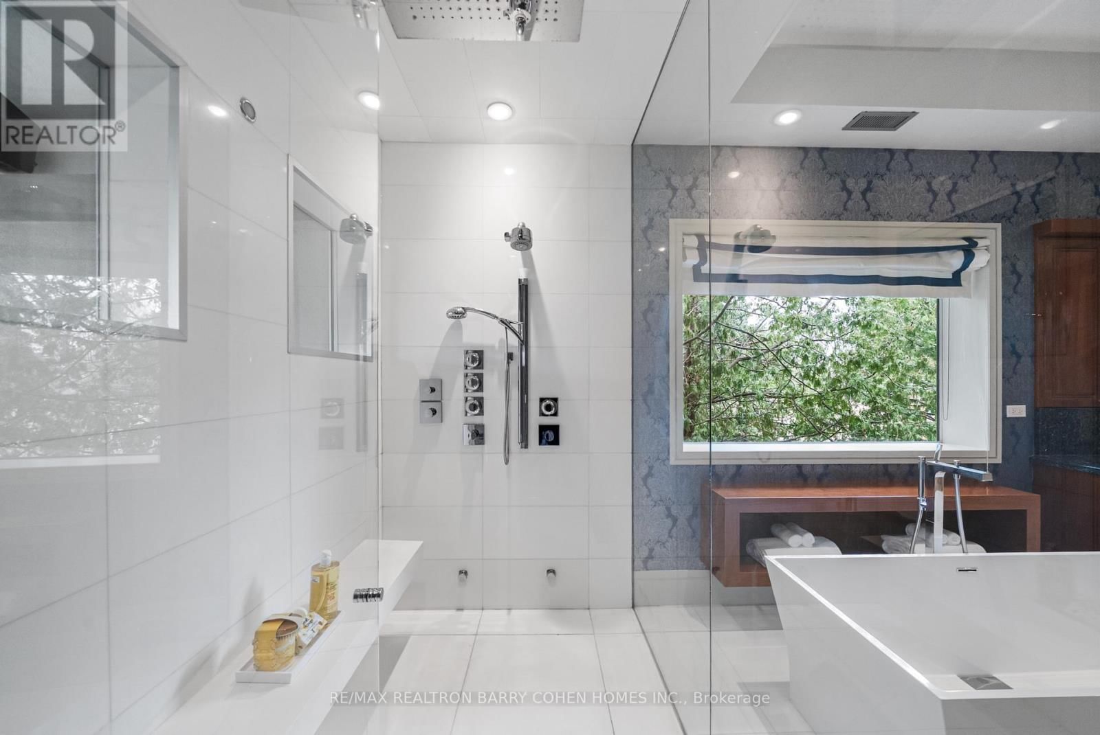 19 MARYVALE CRESCENT Image 33