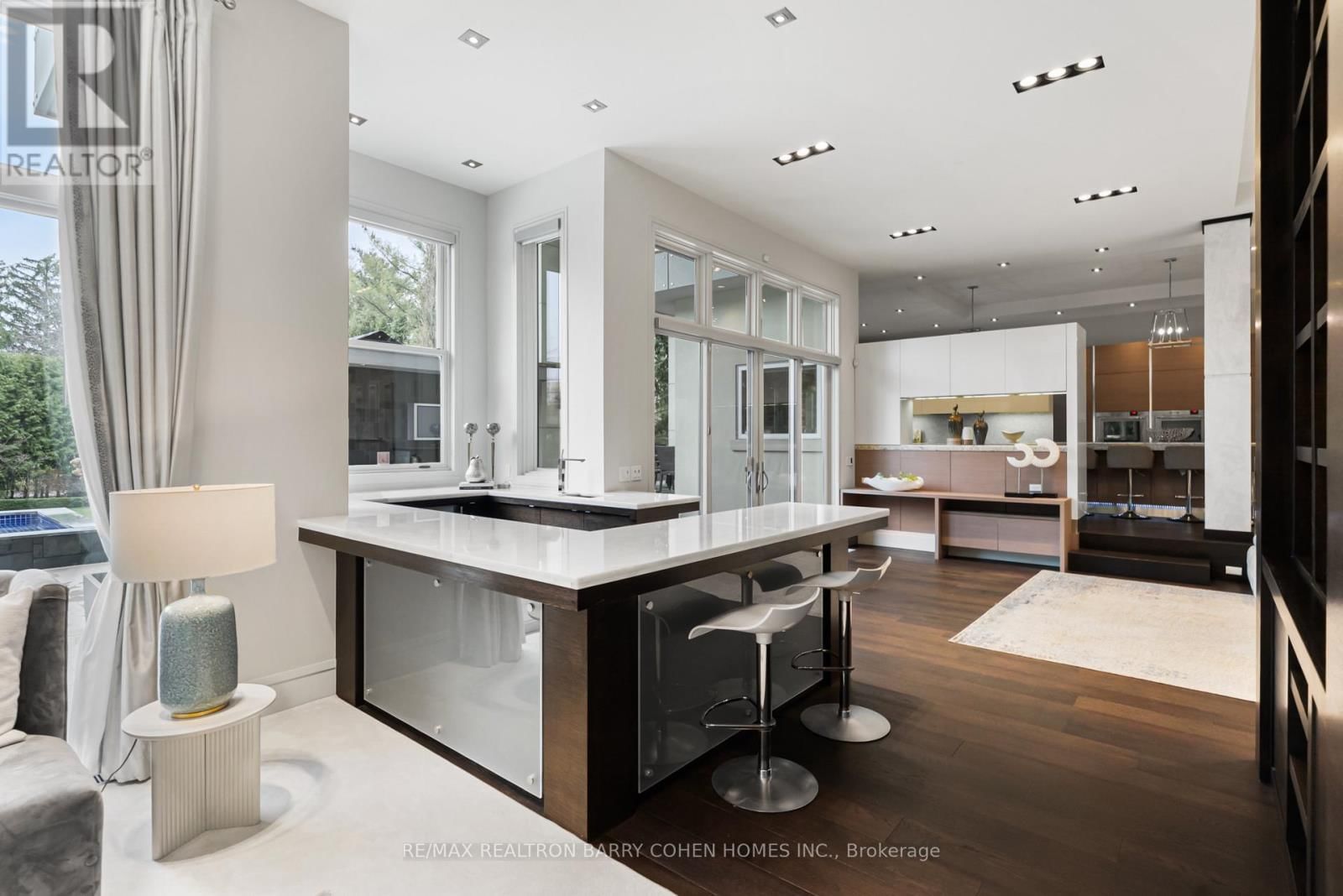 19 MARYVALE CRESCENT Image 5