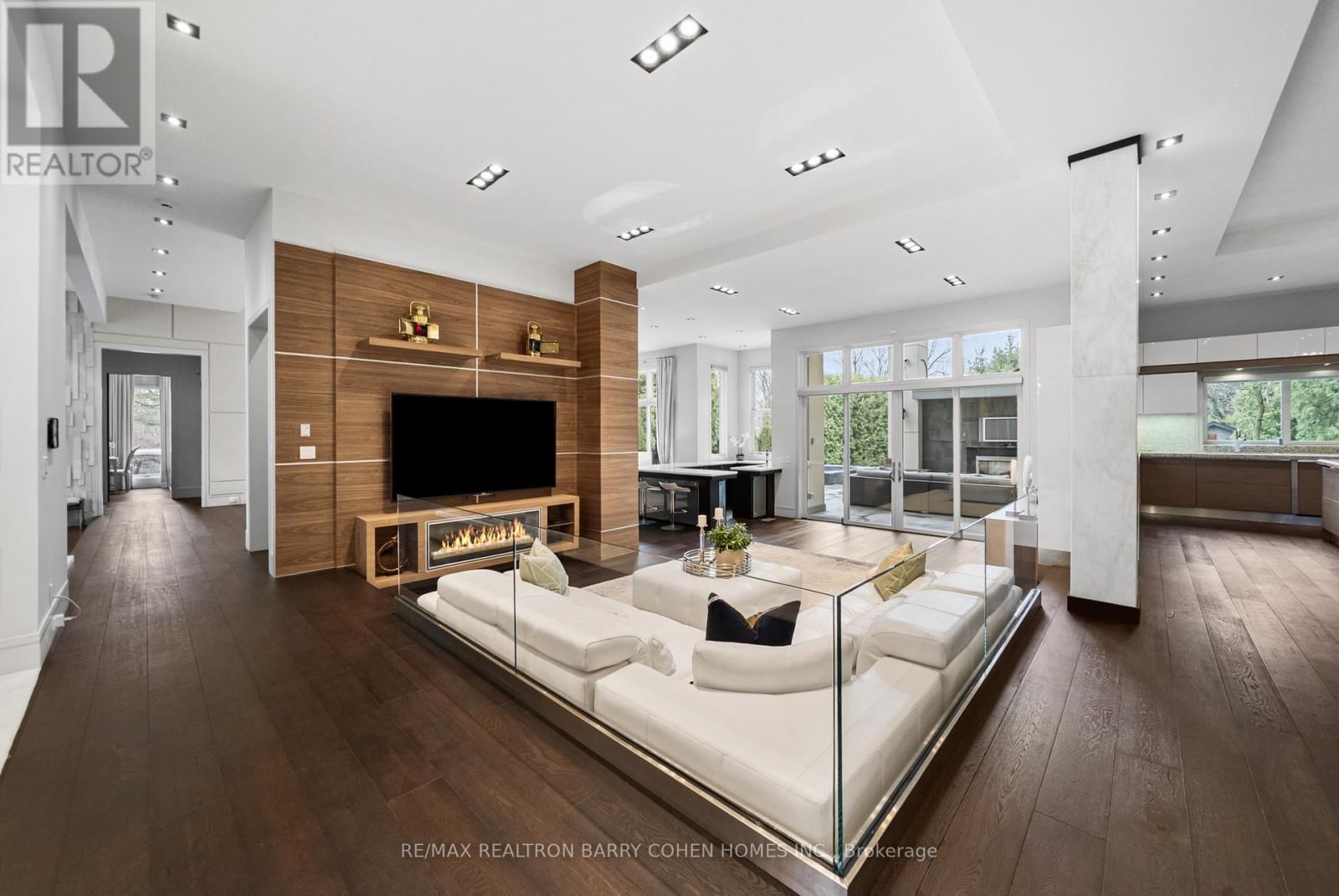 19 MARYVALE CRESCENT Image 9