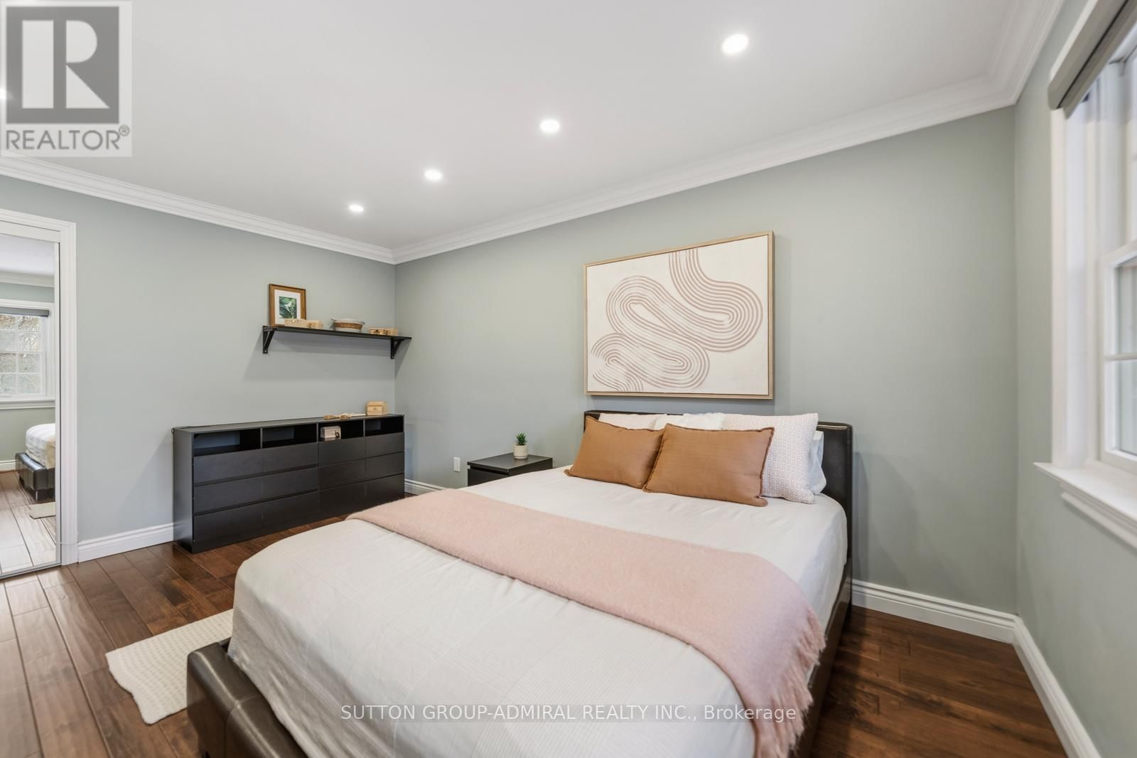 8 BEAUFORT HILLS ROAD Image 26