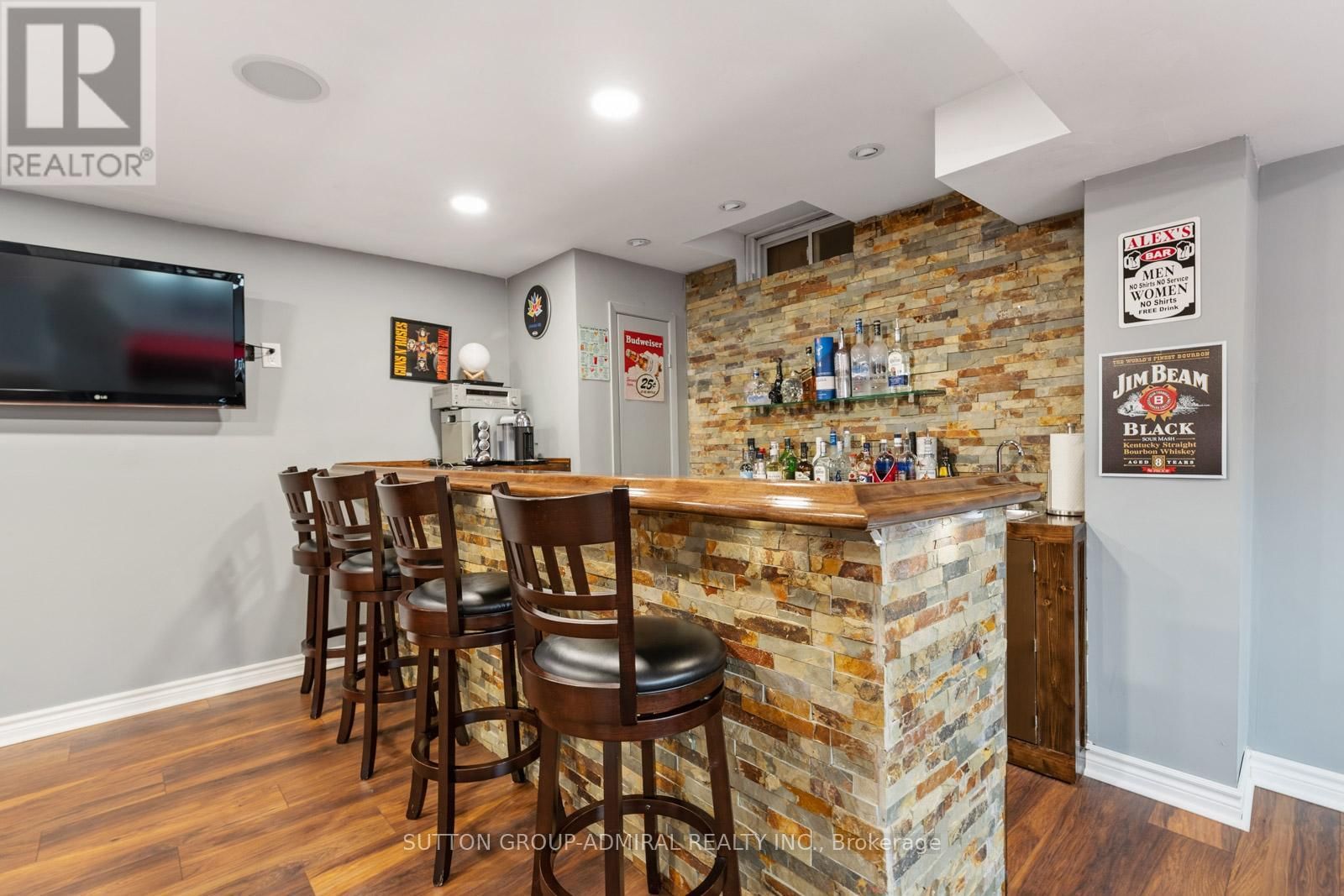 8 BEAUFORT HILLS ROAD Image 32