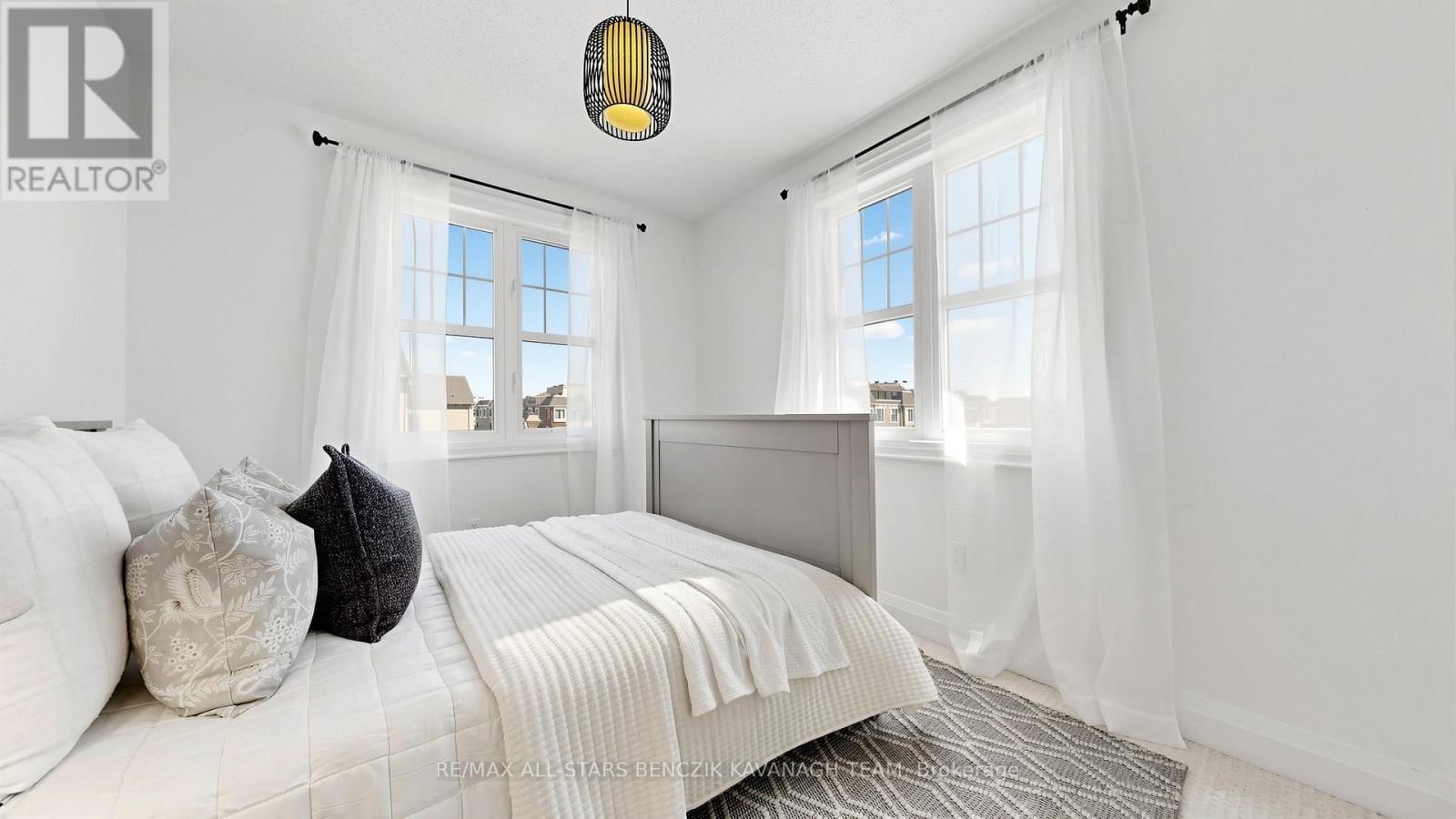 22 BAKER HILL BOULEVARD Image 16