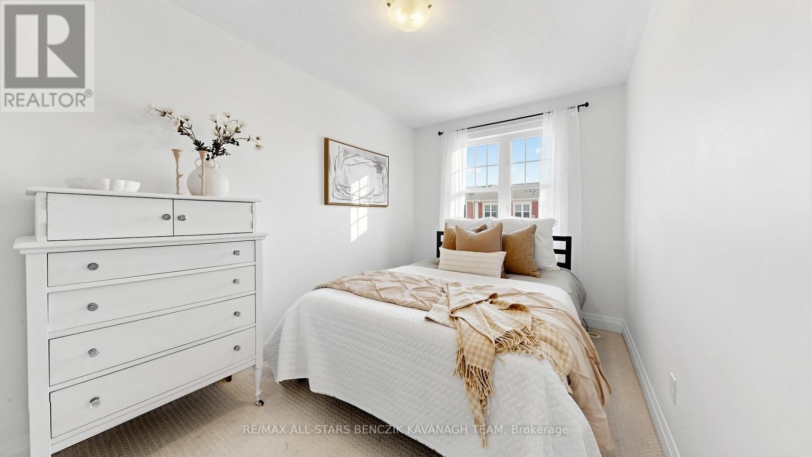 22 BAKER HILL BOULEVARD Image 17