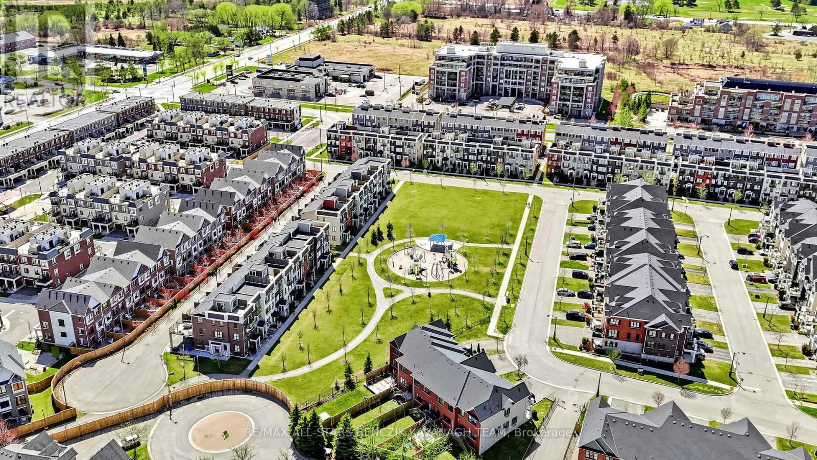 22 BAKER HILL BOULEVARD Image 29