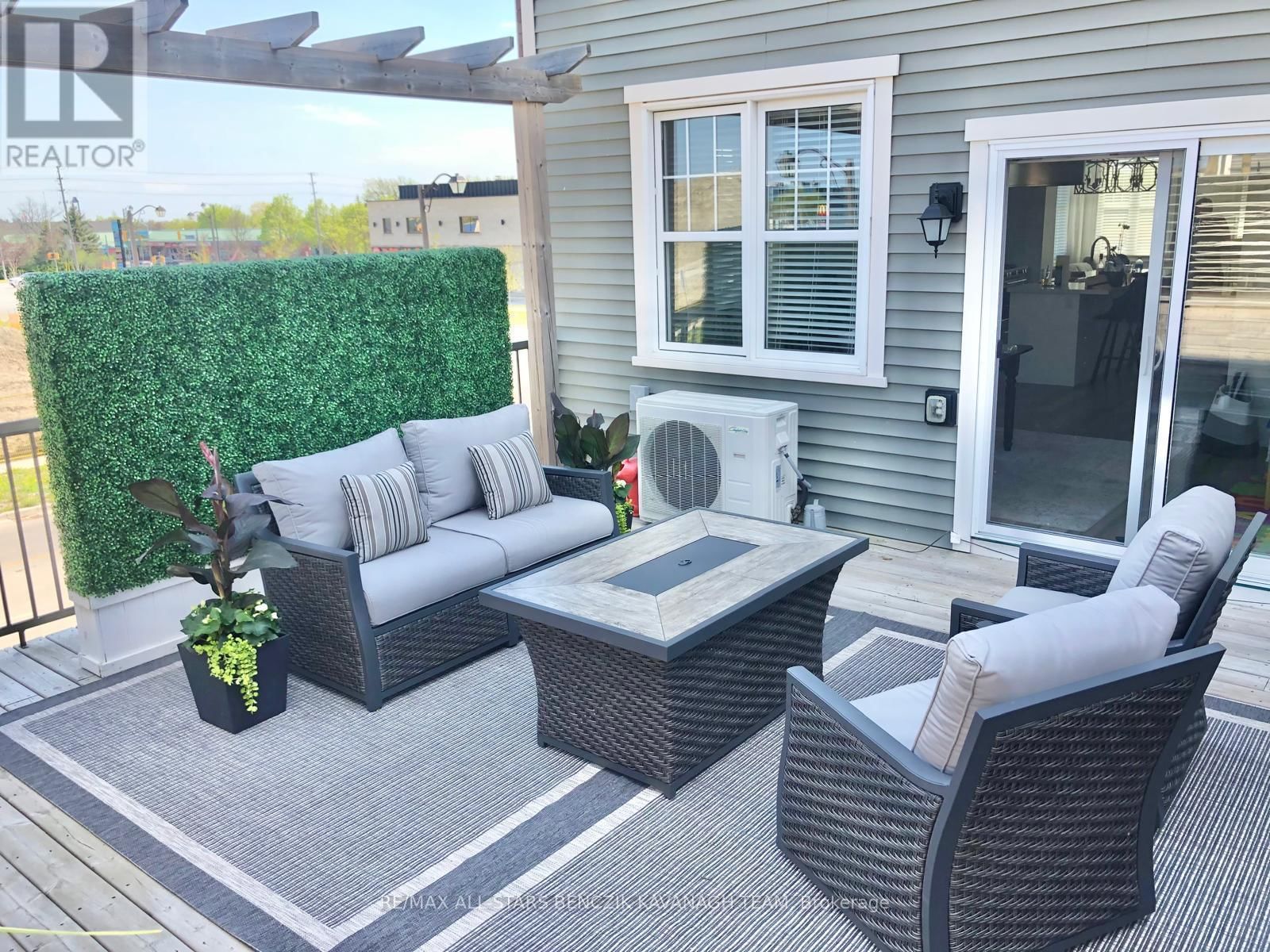 22 BAKER HILL BOULEVARD Image 30