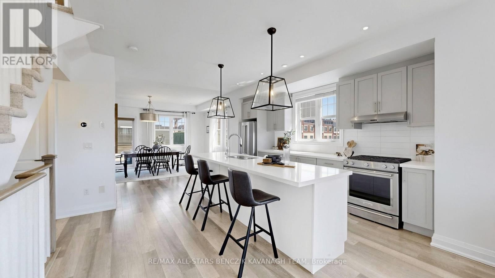 22 BAKER HILL BOULEVARD Image 6