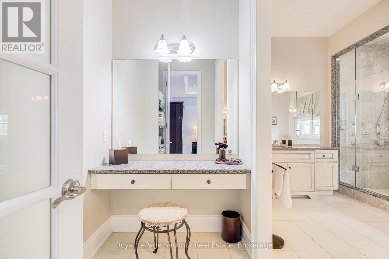 20 AUBRIETIA COURT Image 22