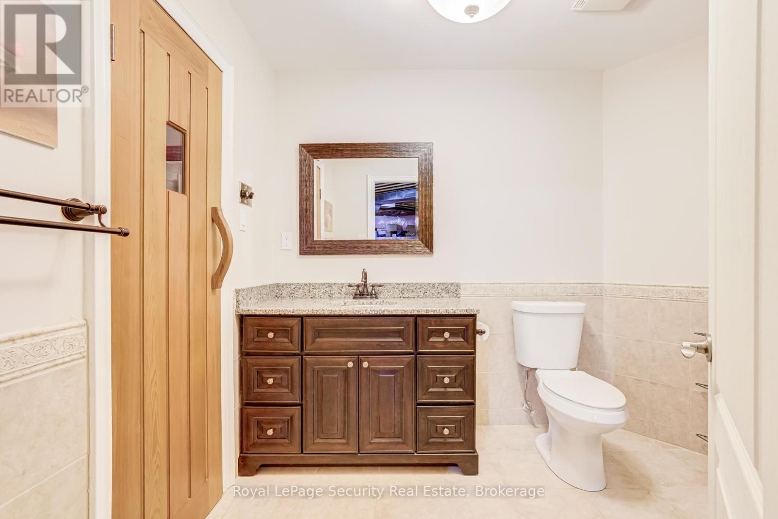 20 AUBRIETIA COURT Image 29