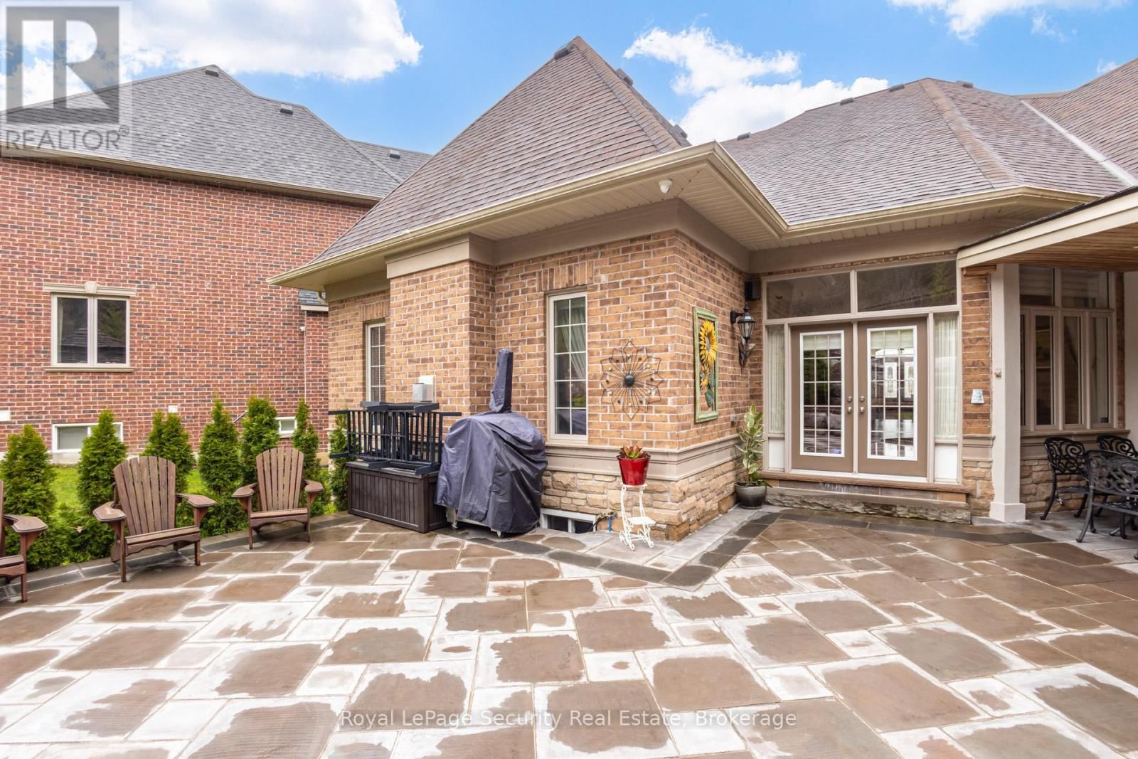 20 AUBRIETIA COURT Image 38