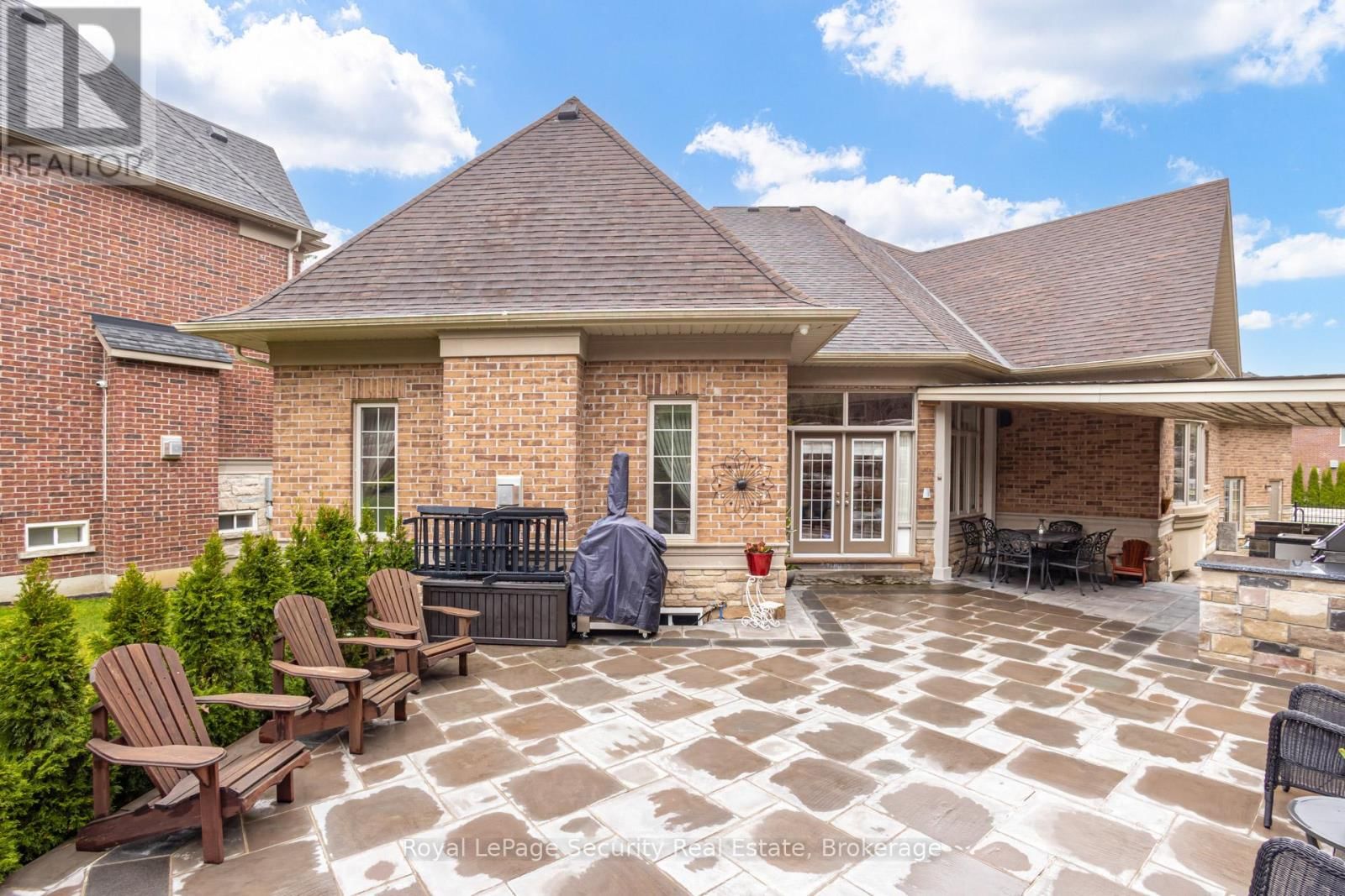 20 AUBRIETIA COURT Image 41