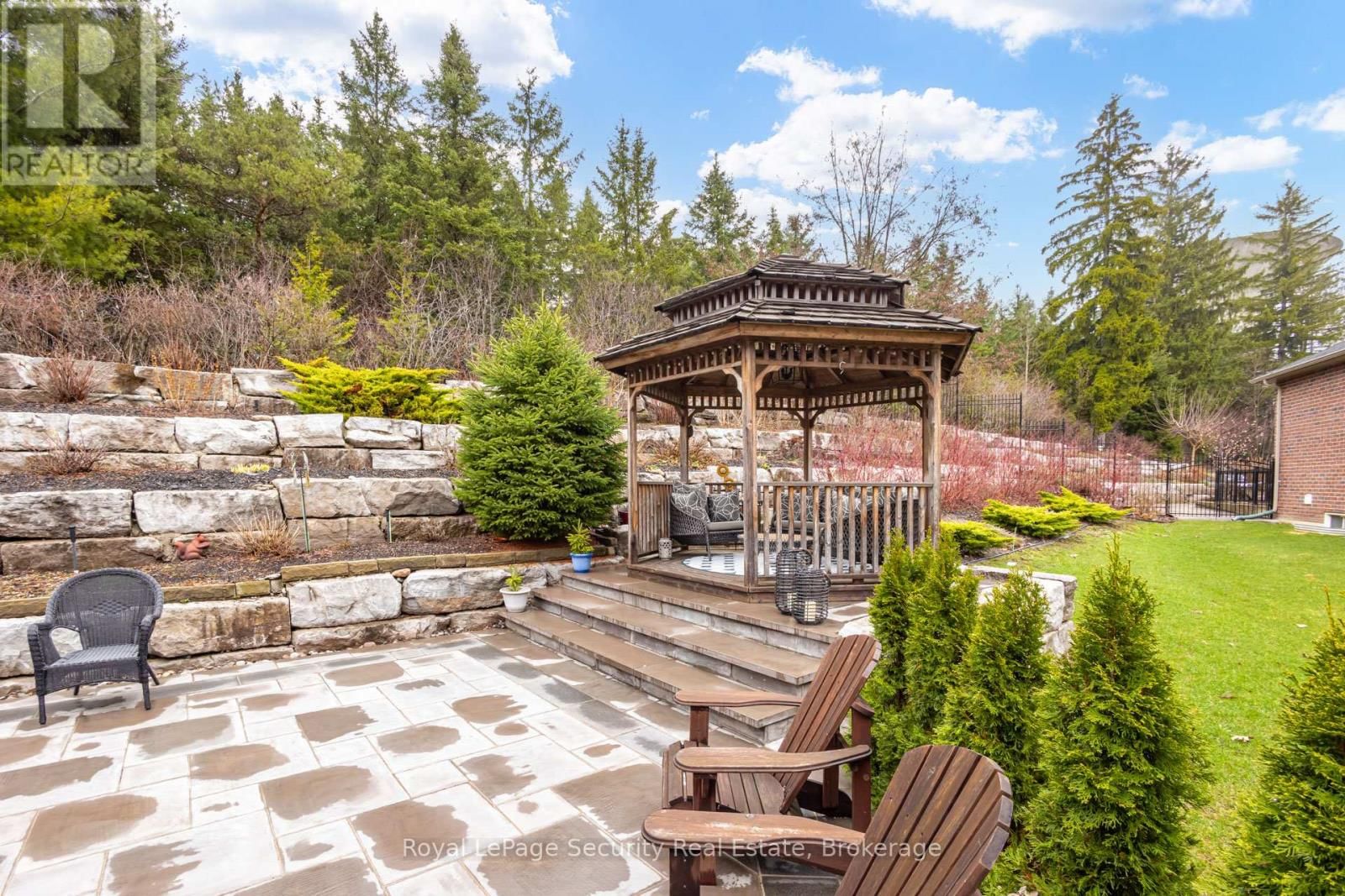 20 AUBRIETIA COURT Image 42