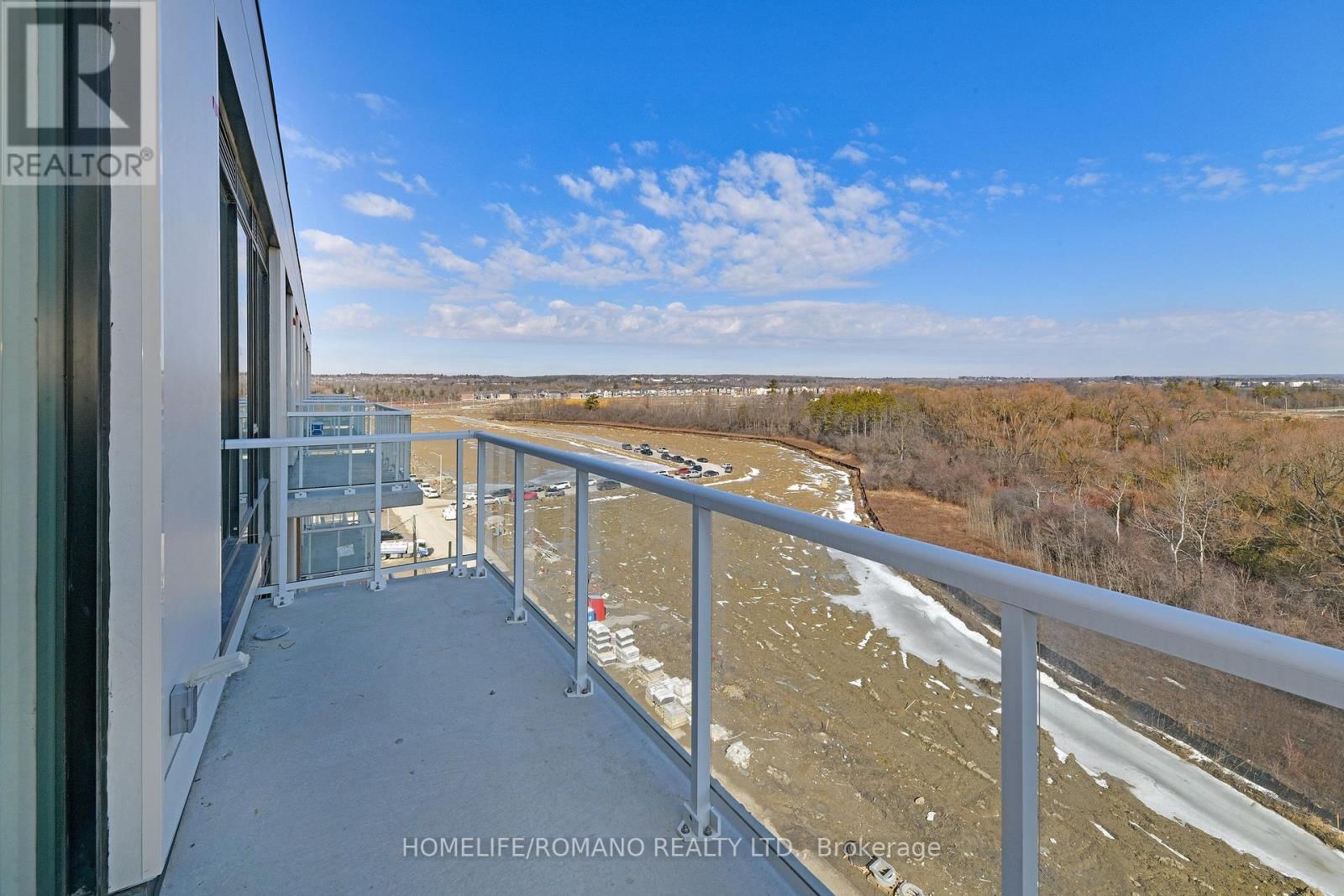 806 - 6 DAVID EYER ROAD Image 20