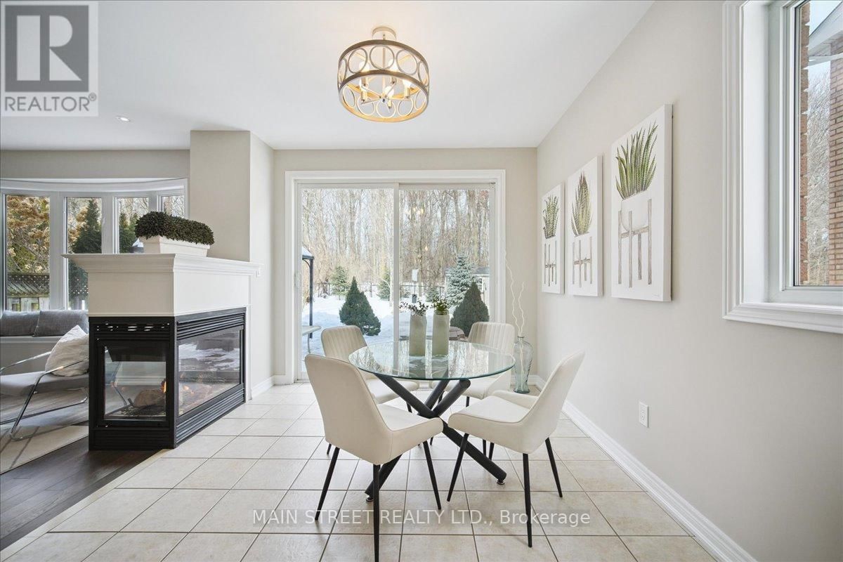 38 CARRIAGE HOUSE COURT Image 12