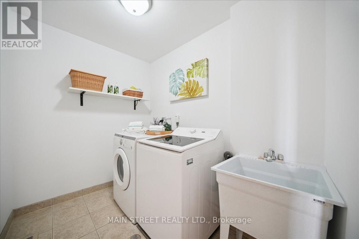 38 CARRIAGE HOUSE COURT Image 25