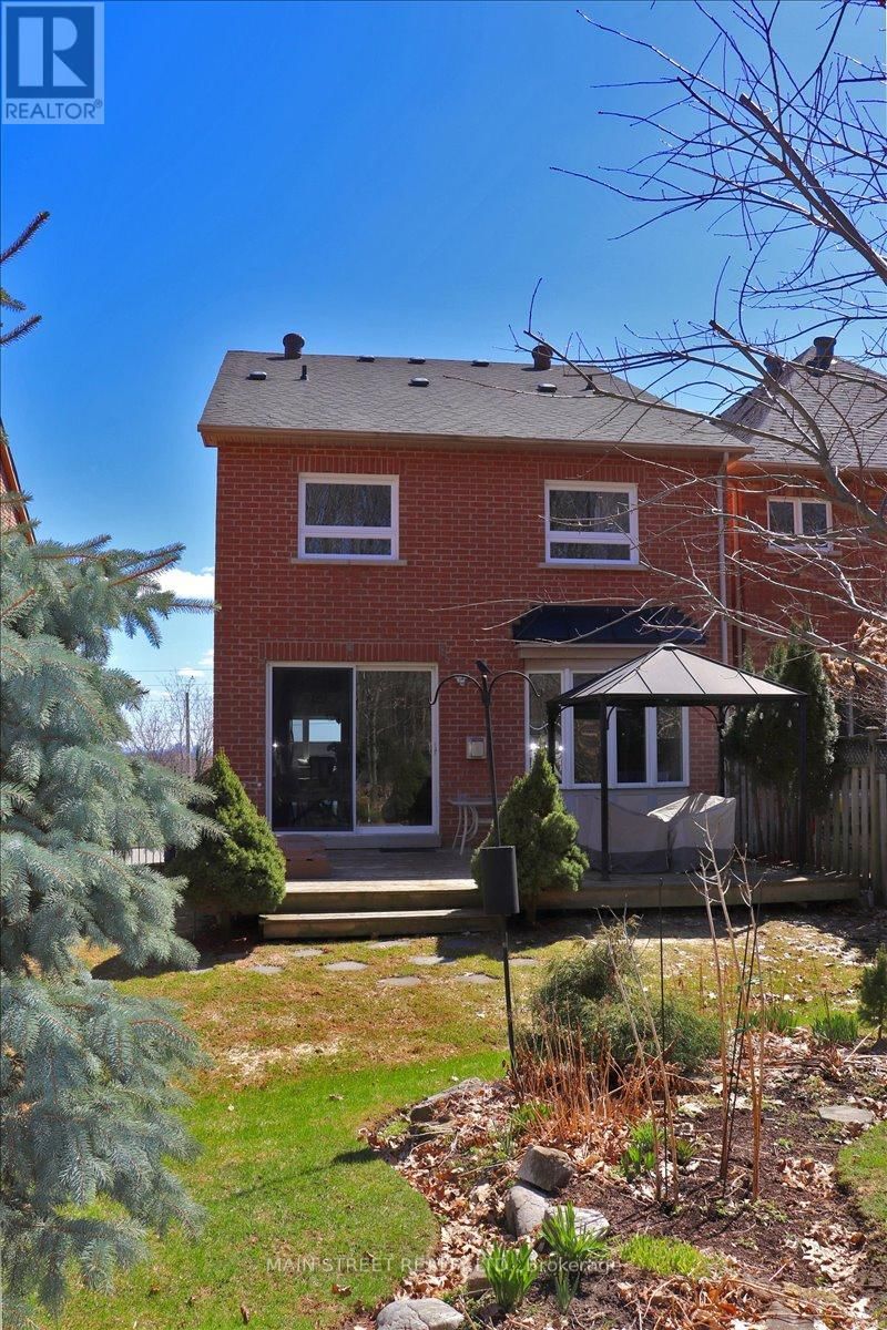 38 CARRIAGE HOUSE COURT Image 30