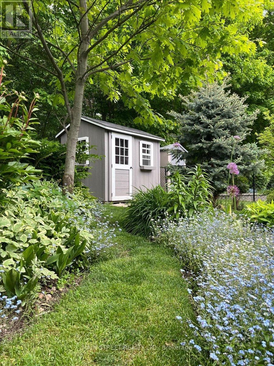 38 CARRIAGE HOUSE COURT Image 31