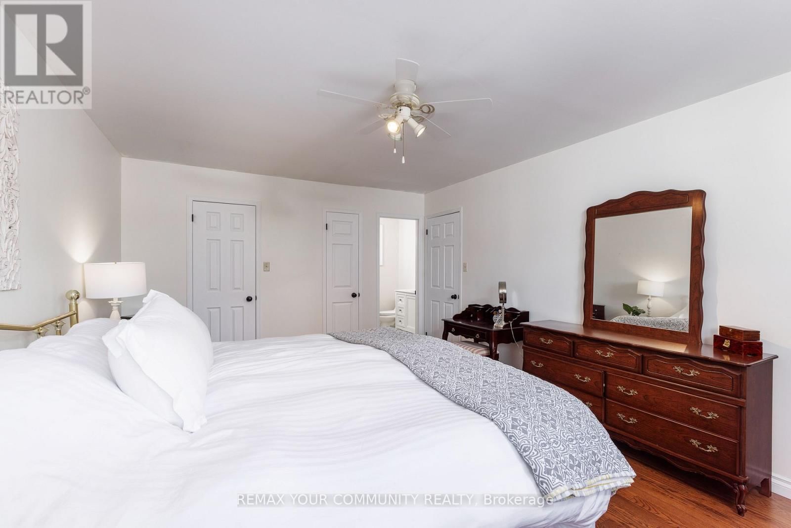 28 CAMROSE DRIVE Image 25