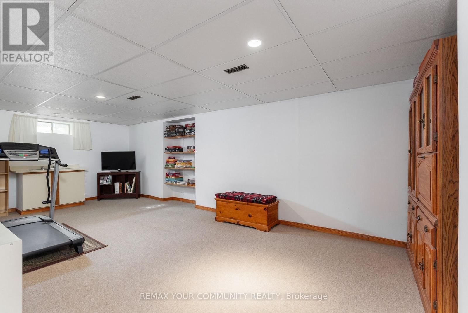 28 CAMROSE DRIVE Image 31