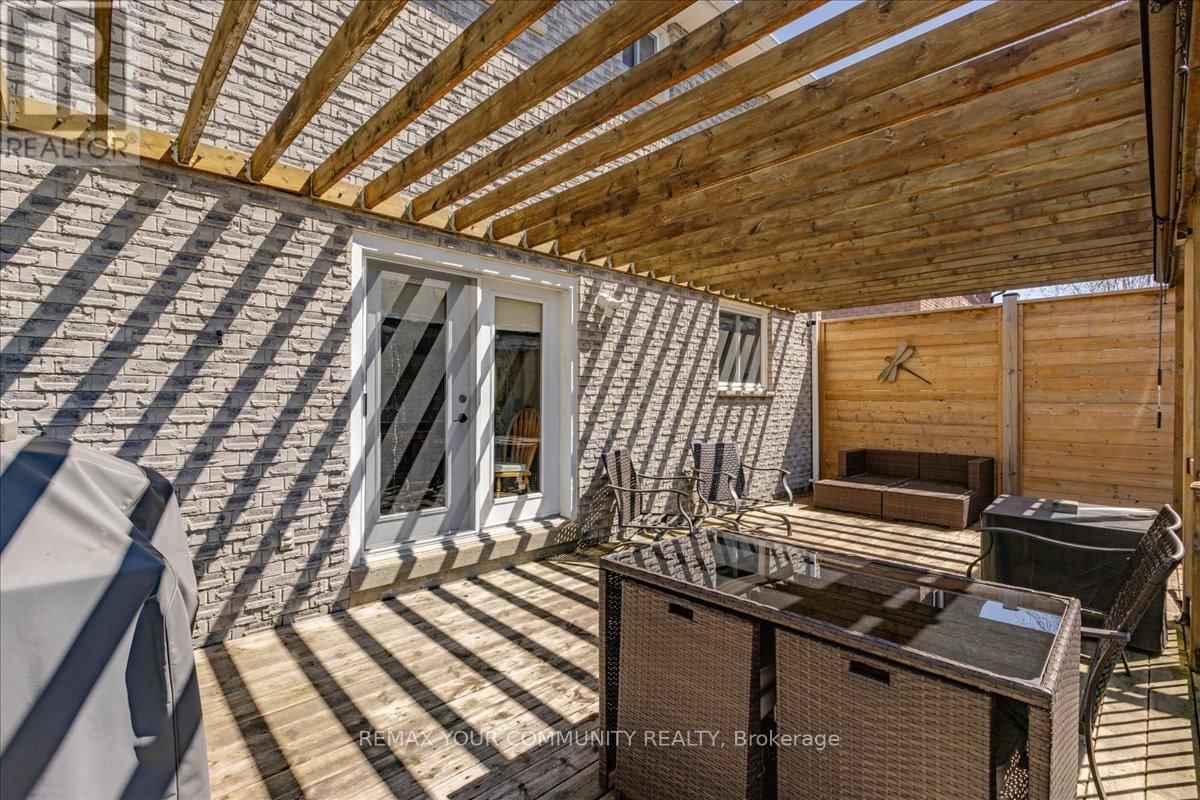 28 CAMROSE DRIVE Image 41