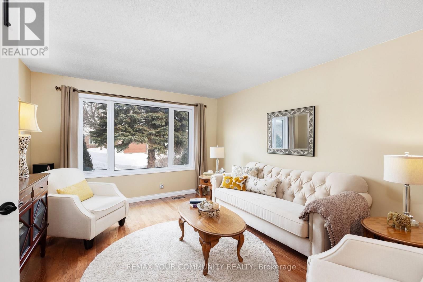 28 CAMROSE DRIVE Image 6