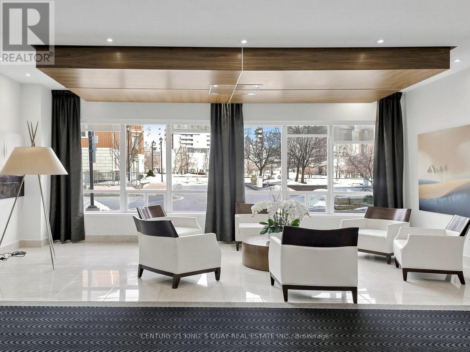 602 - 37 GALLERIA PARKWAY Image 3