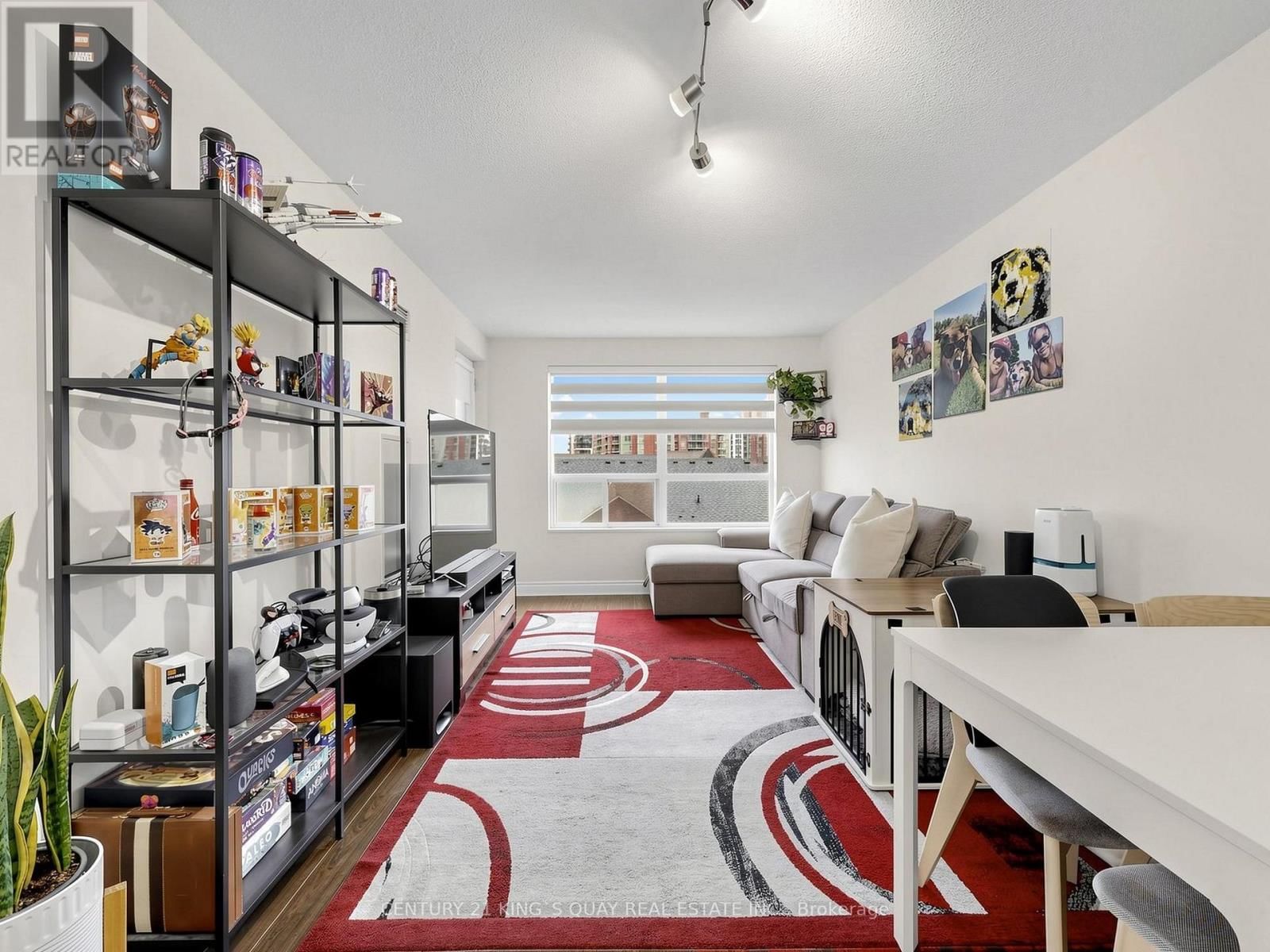 602 - 37 GALLERIA PARKWAY Image 6