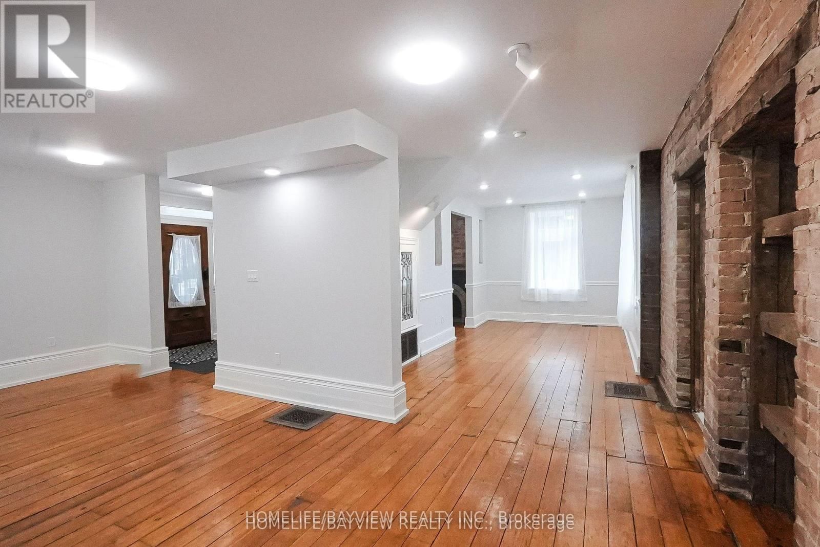 180 & 188 MAIN STREET NORTH Image 13