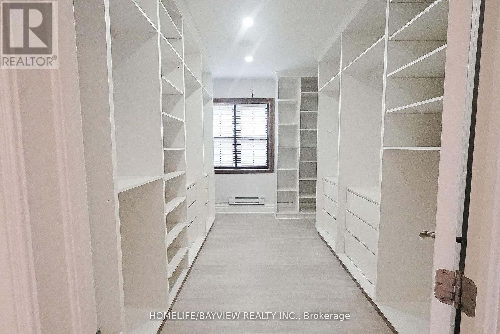 180 & 188 MAIN STREET NORTH Image 31