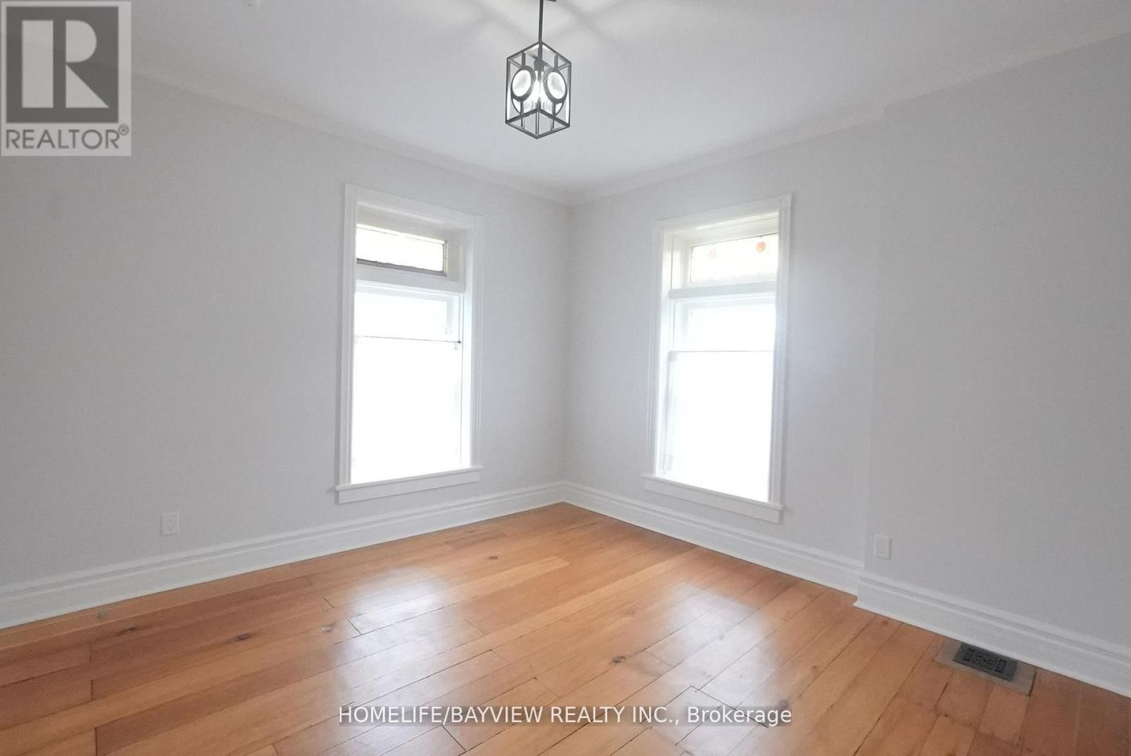 180 & 188 MAIN STREET NORTH Image 39