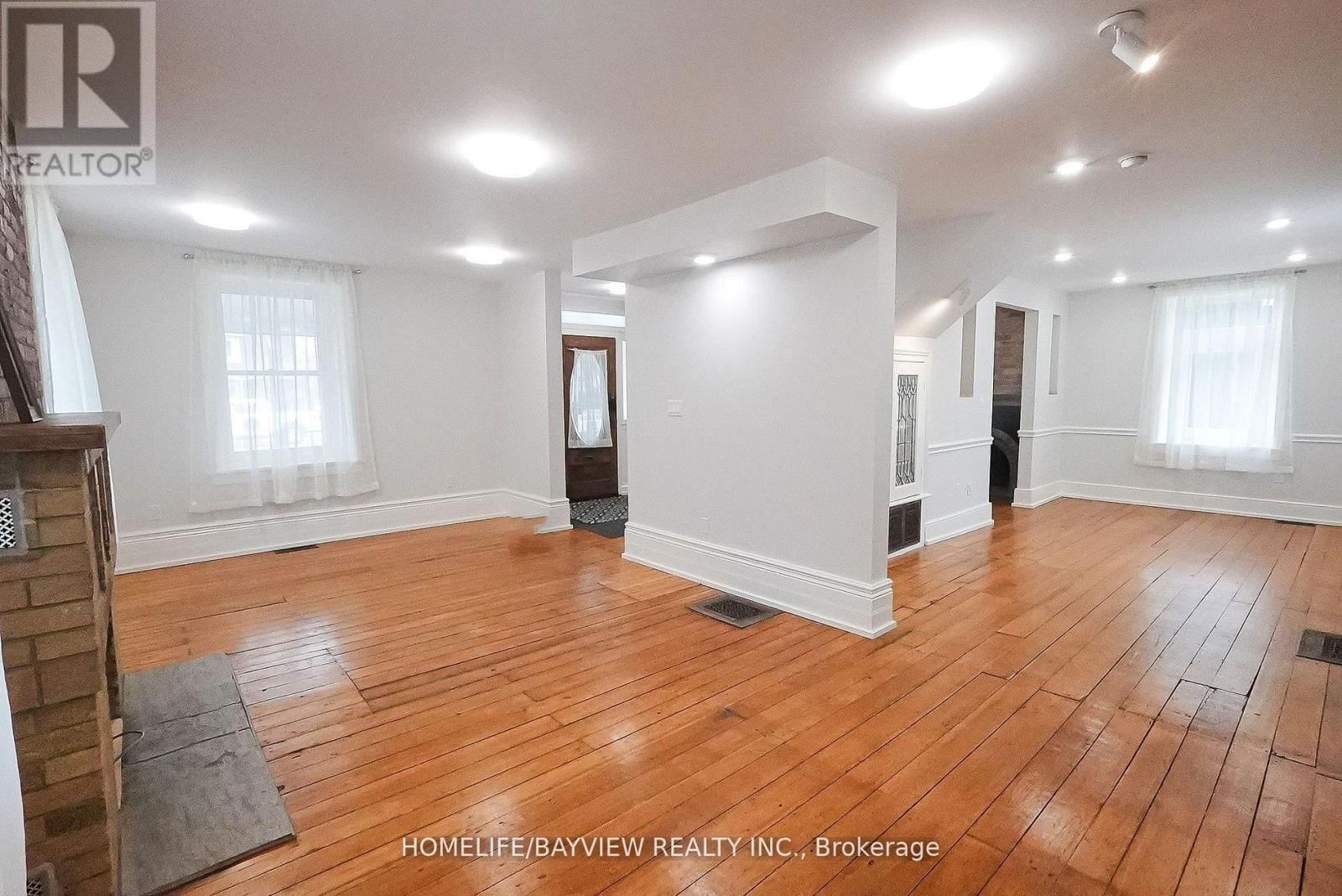 180 & 188 MAIN STREET NORTH Image 9