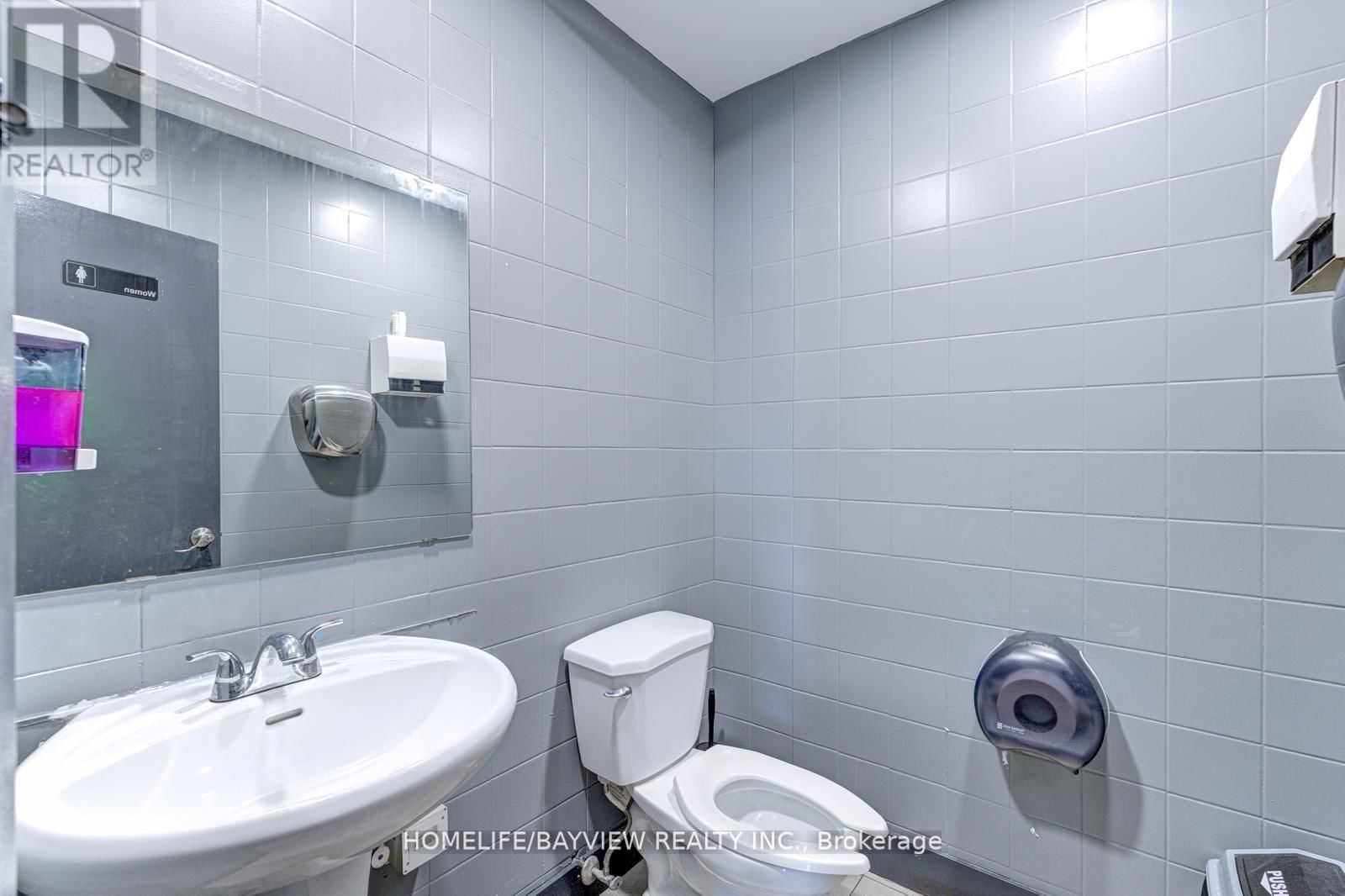 5775 HIGHWAY 7 EAST Image 36