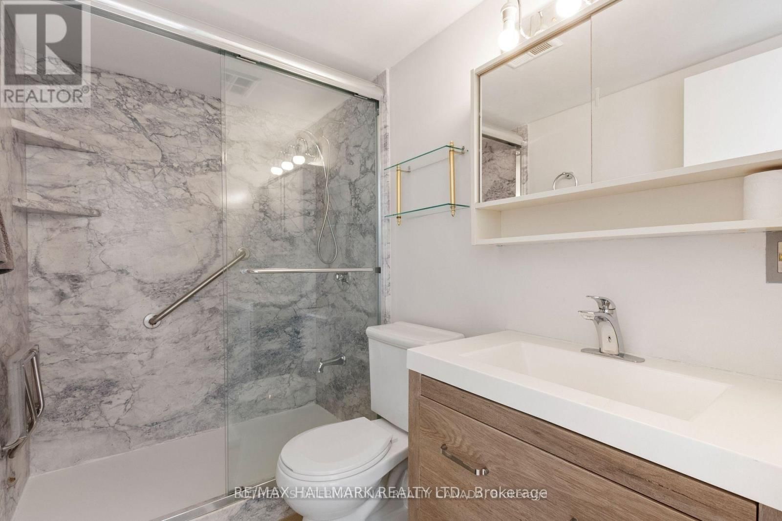 105 - 249 MAJOR MACKENZIE DRIVE EAST Image 4