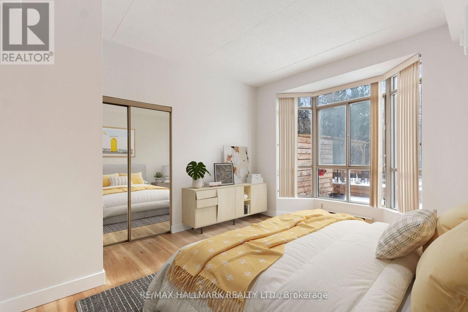 105 - 249 MAJOR MACKENZIE DRIVE EAST Image 6