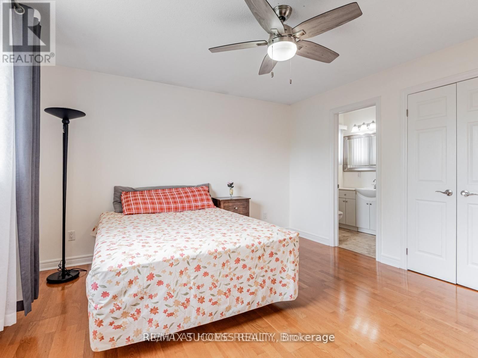 Upper - 7 POINT O'WOODS DRIVE Image 14