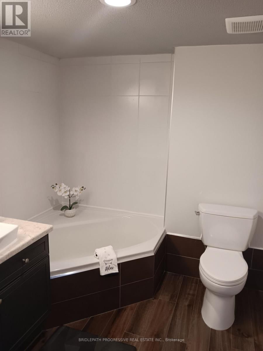 1505 - 7300 YONGE STREET Image 17