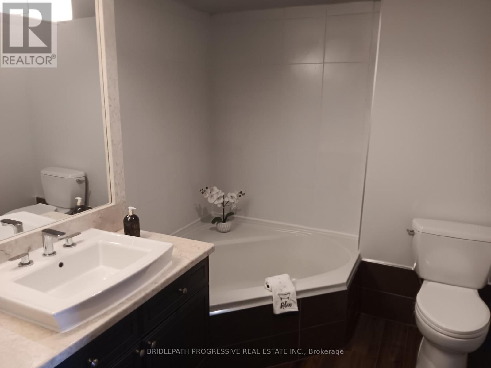 1505 - 7300 YONGE STREET Image 18