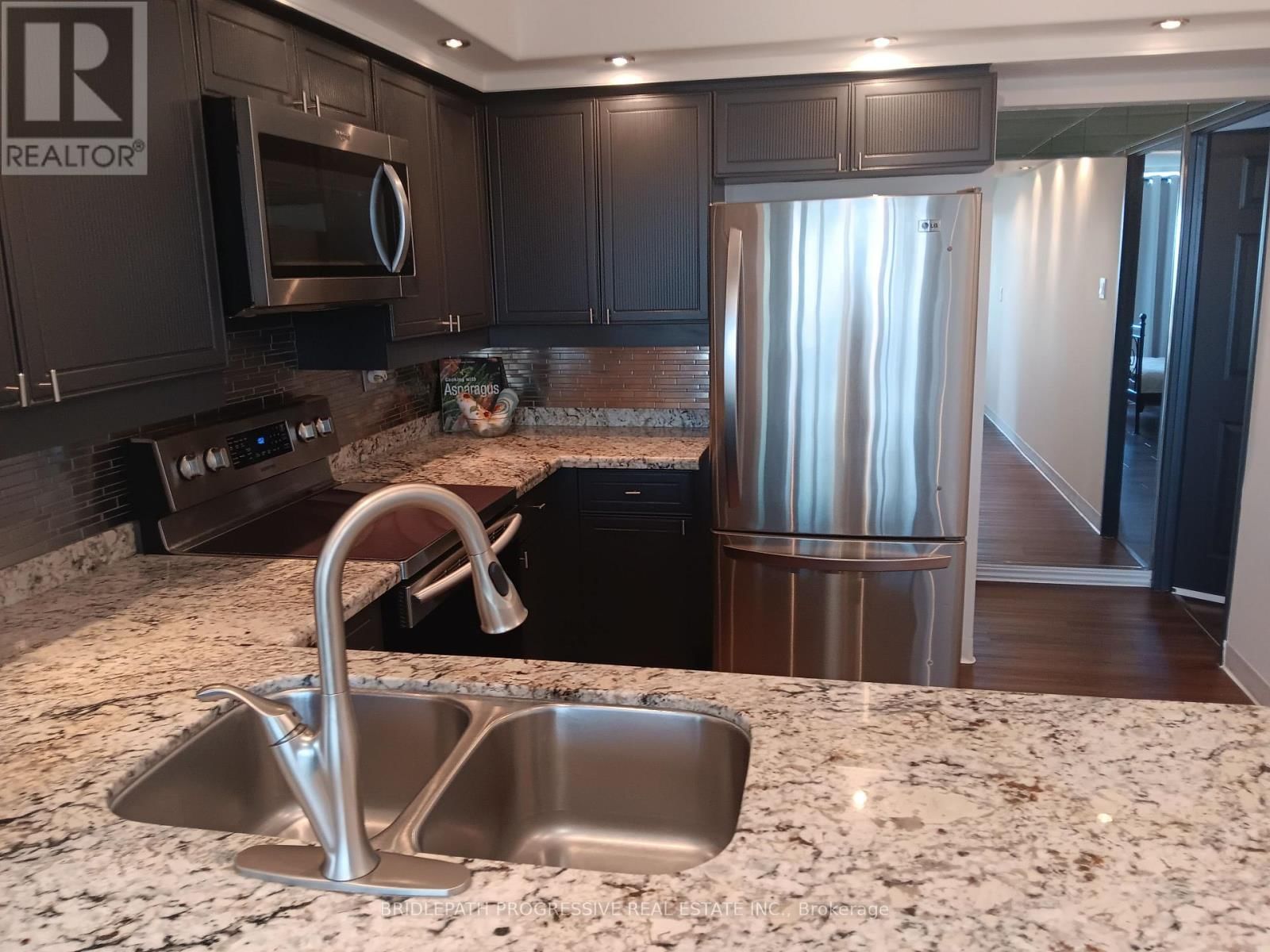 1505 - 7300 YONGE STREET Image 9