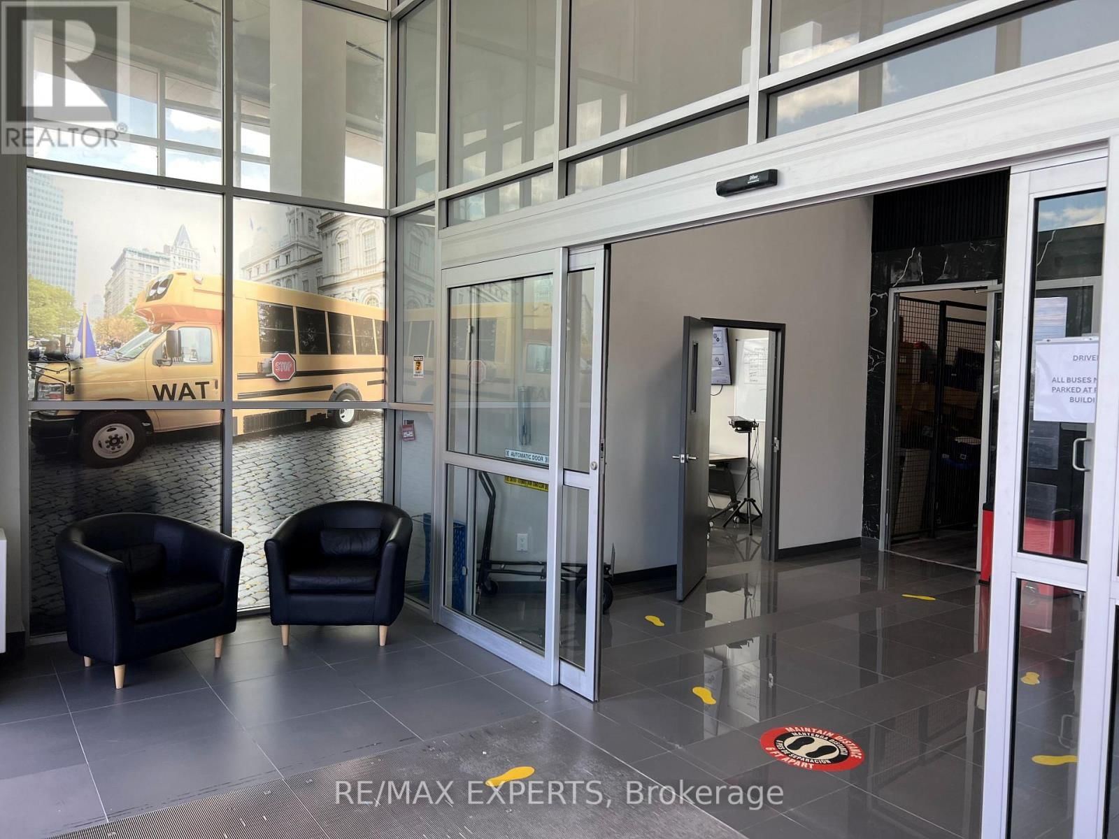 412-413 - 7250 KEELE STREET Image 6