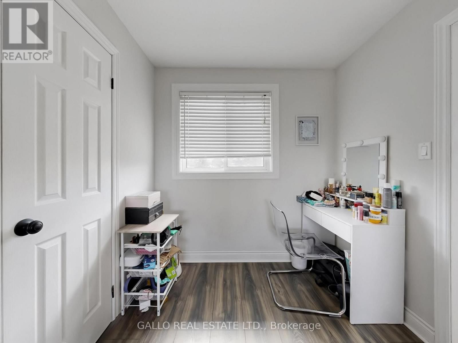 630 HIGHLAND CRESCENT Image 15