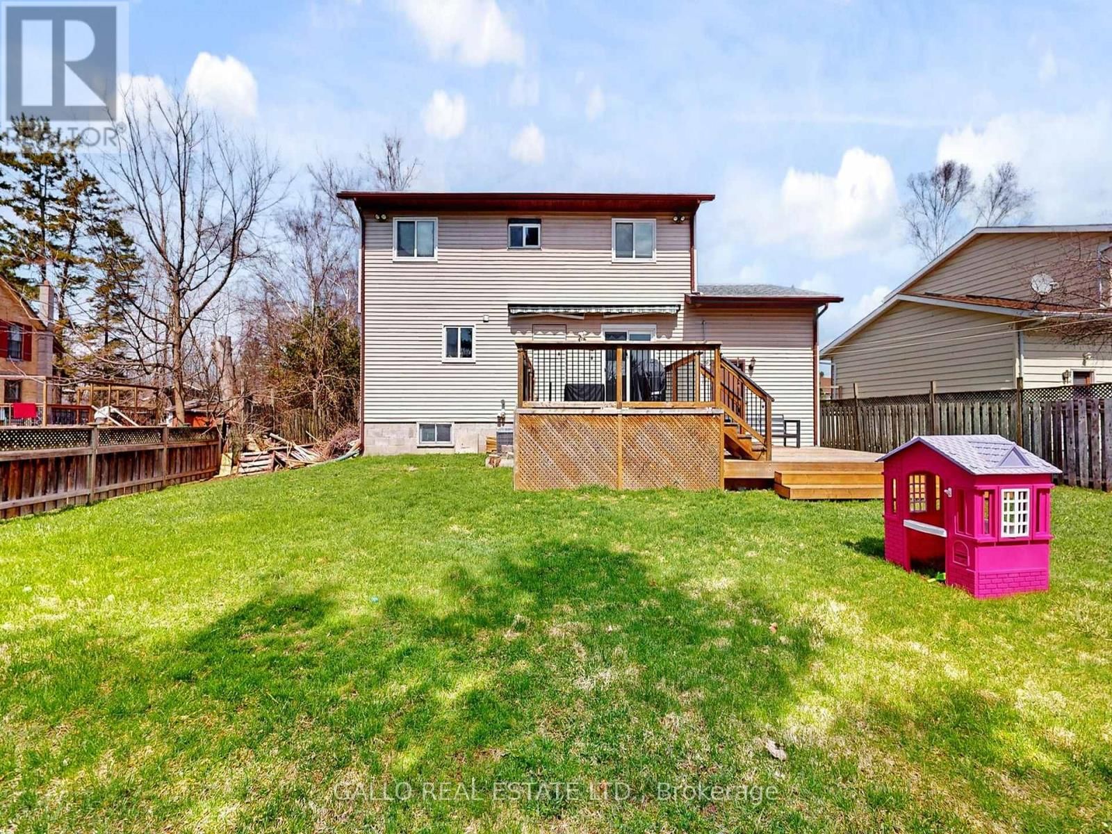 630 HIGHLAND CRESCENT Image 26