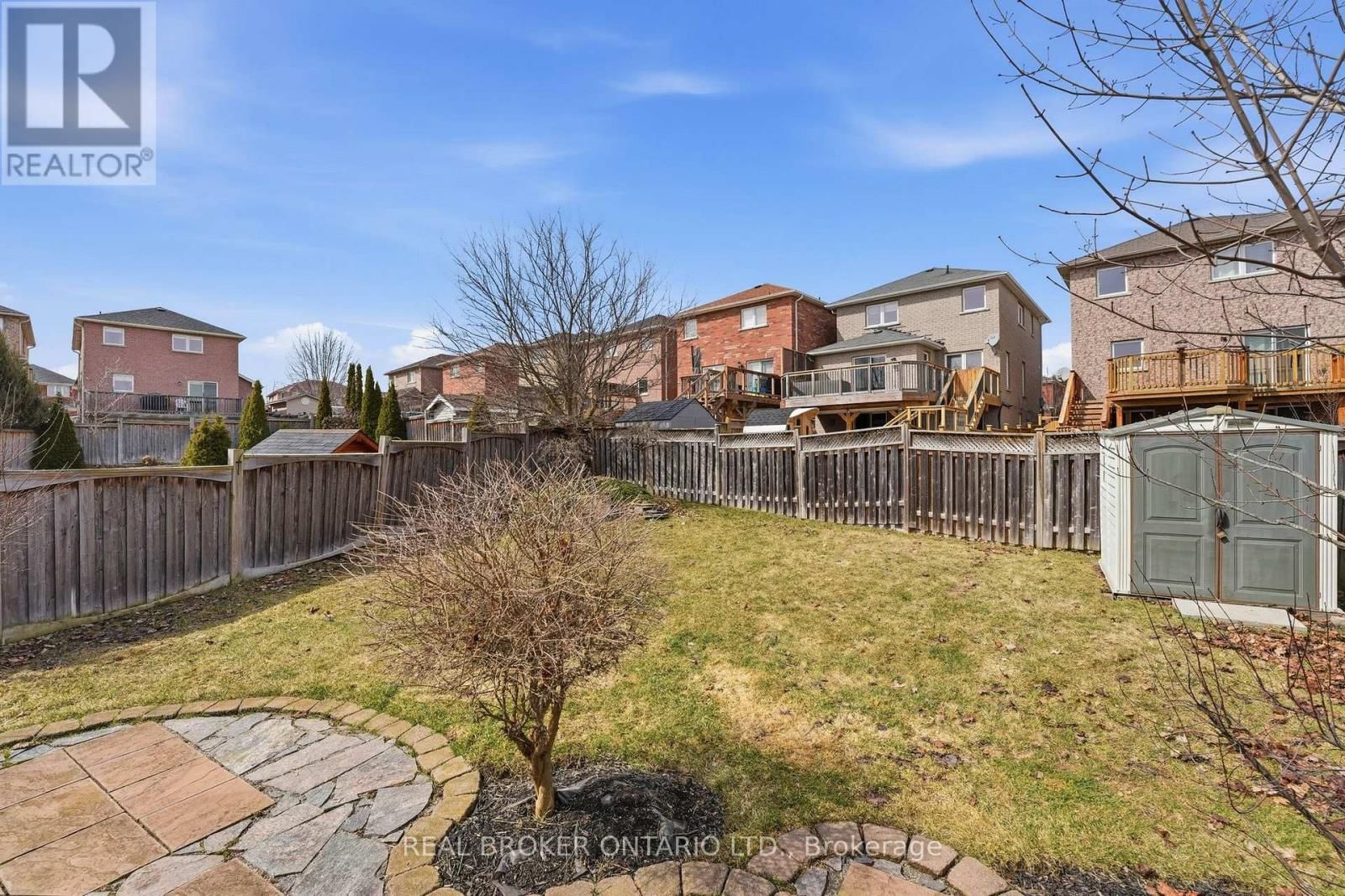 55 CHRISTINA CRESCENT Image 31