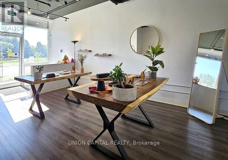 8 - 3380 BUR OAK AVENUE Image 5