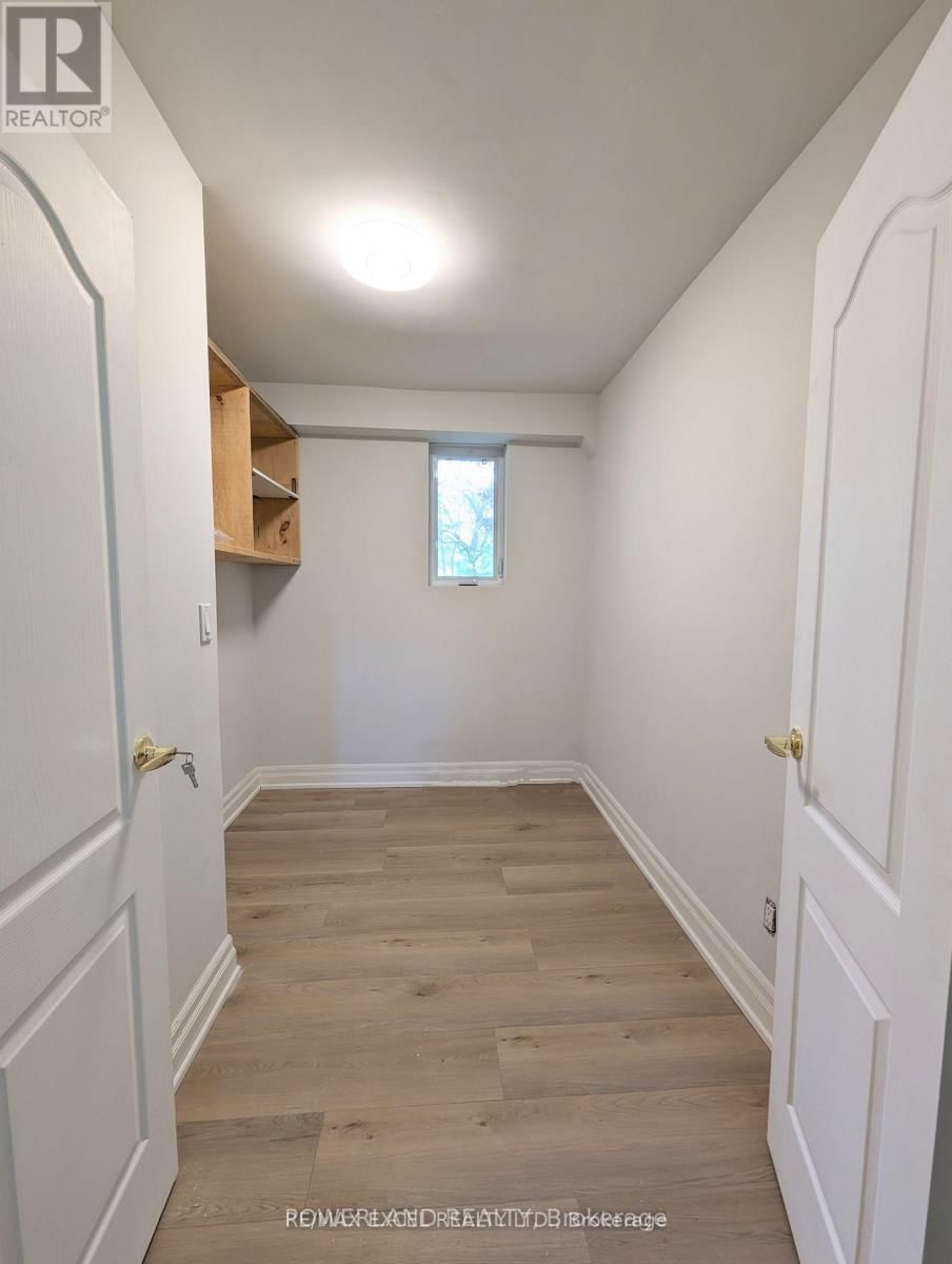 Bsmt - 69 LEISURE LANE Image 8