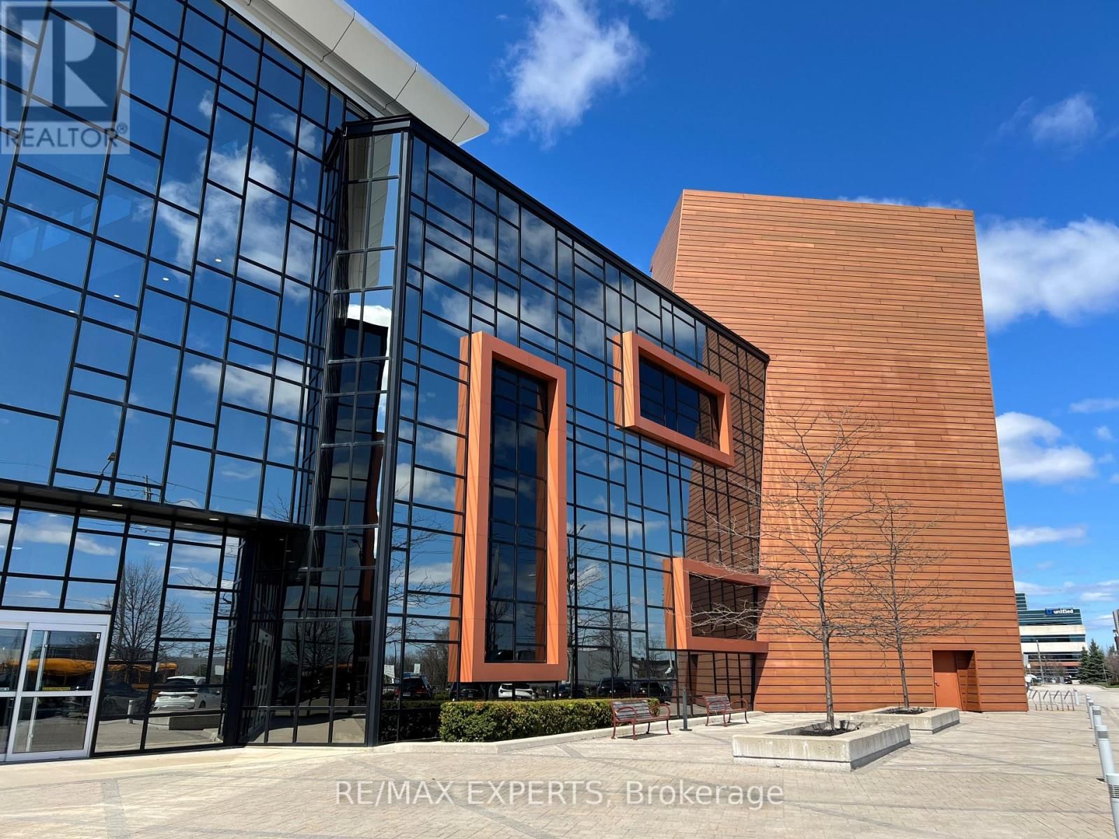 421A - 7250 KEELE STREET Image 3