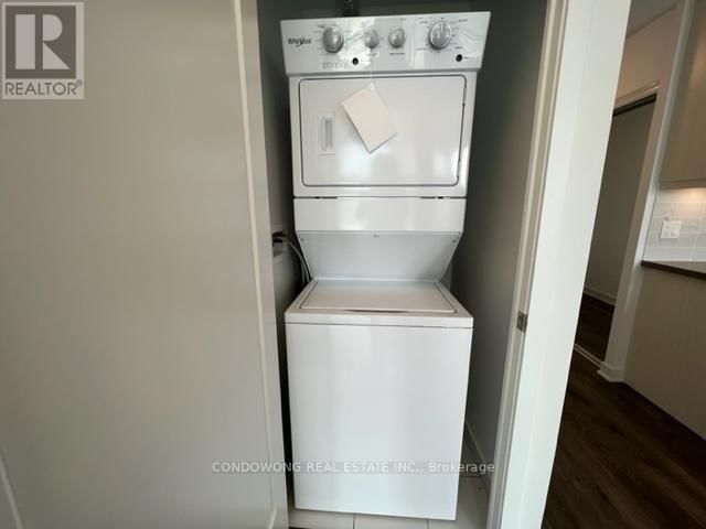 2307 - 95 ONEIDA CRESCENT Image 11