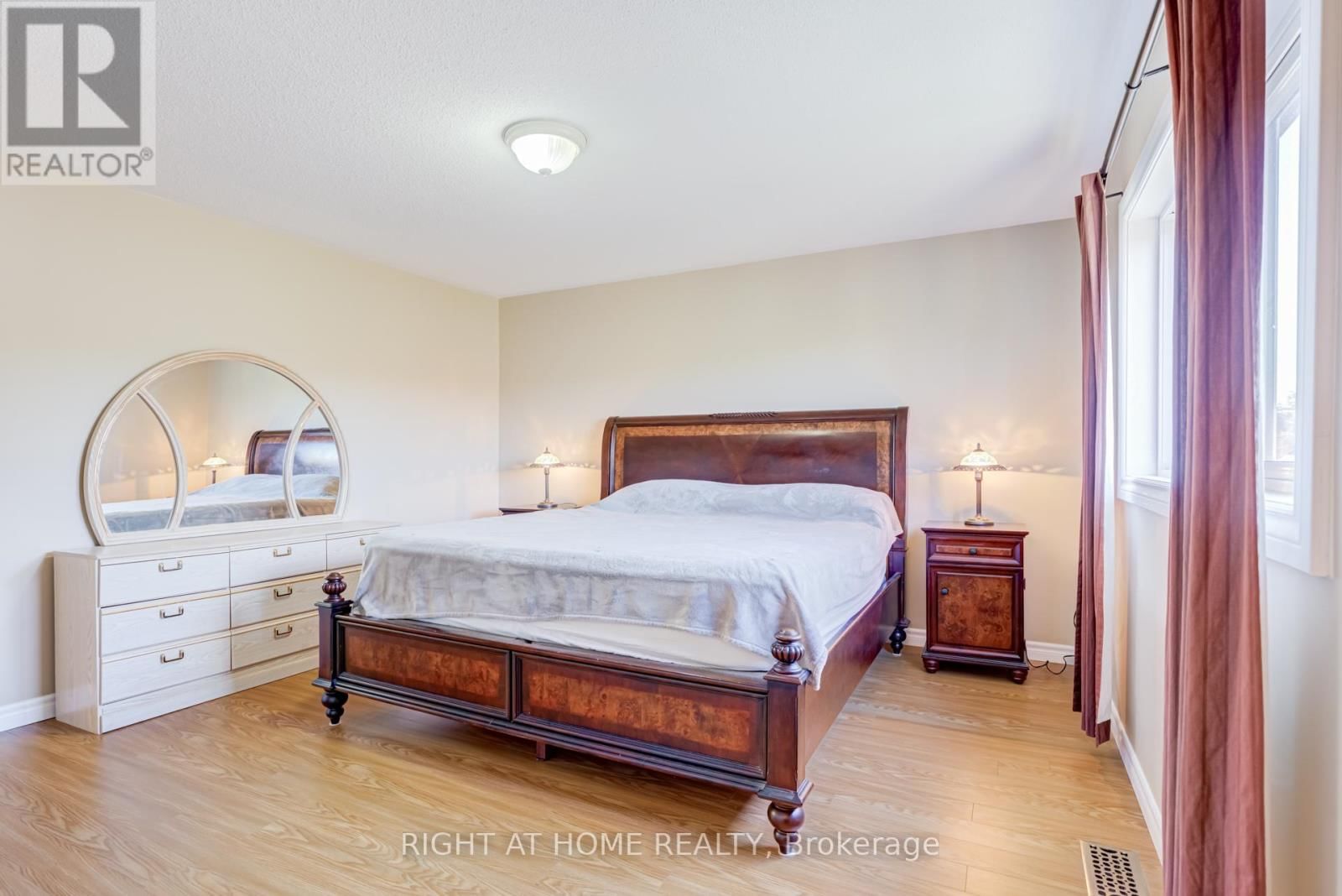 105 HAMMILL HEIGHTS Image 20