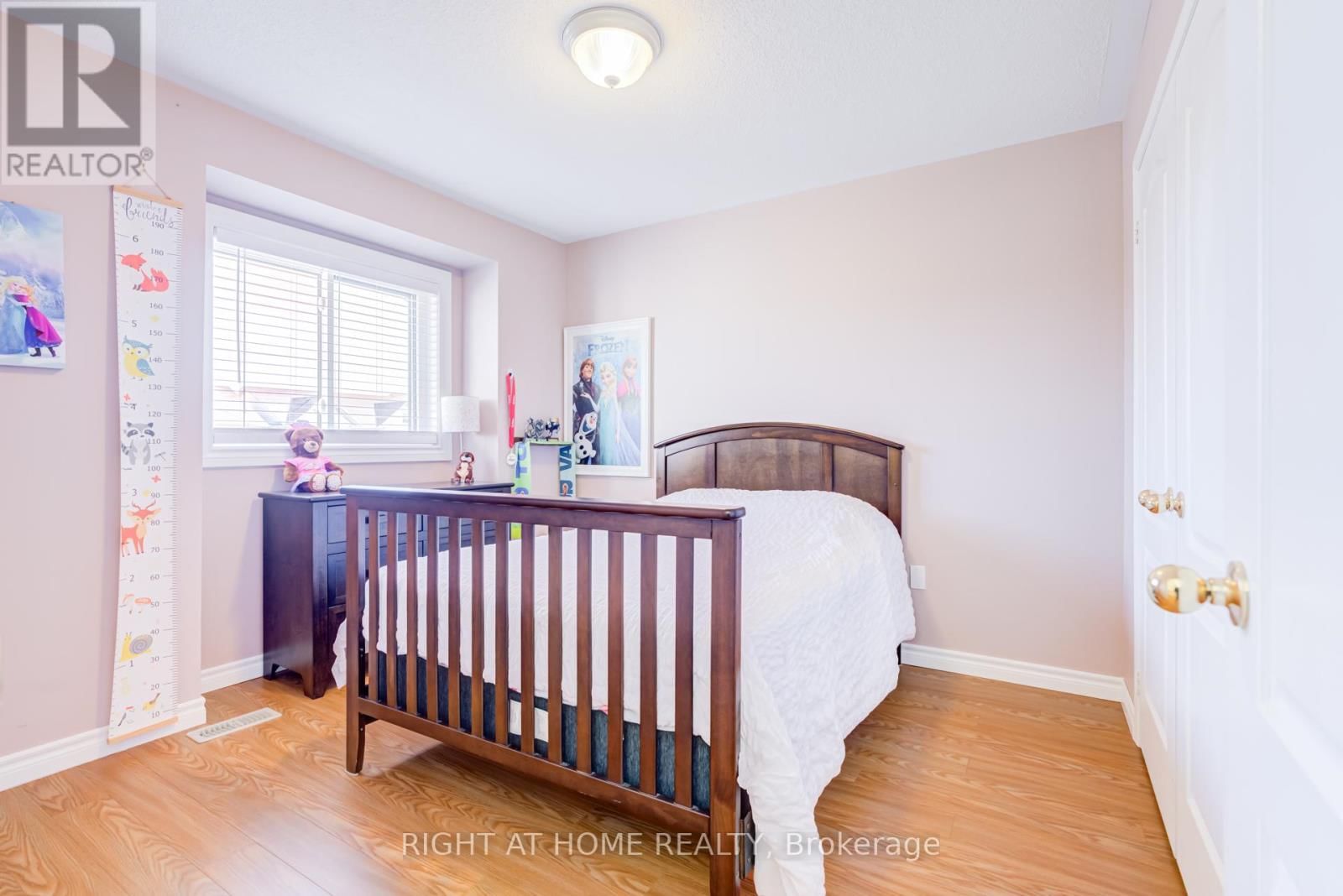 105 HAMMILL HEIGHTS Image 23