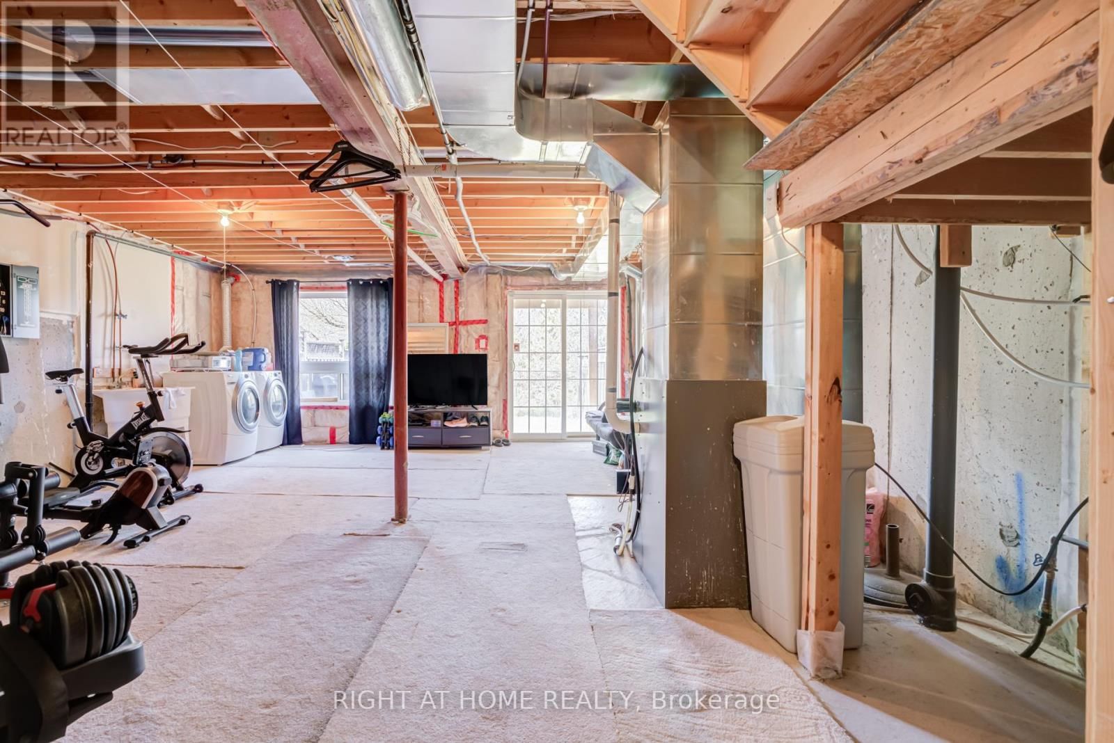 105 HAMMILL HEIGHTS Image 28